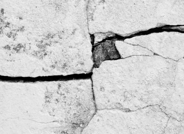 fissures sur le mur